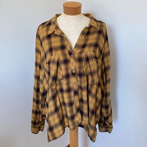 Levi's women’s high low boxy oversized plaid Shirt w dolman sleeve SzXXL